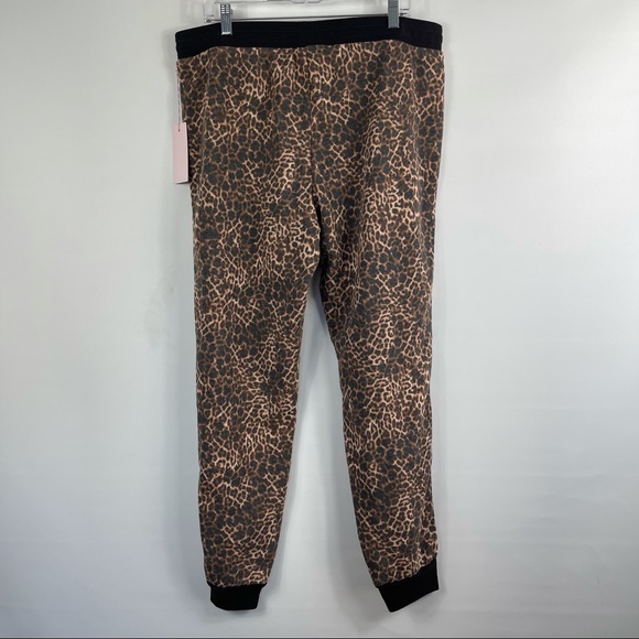 NWT Rachel Parcell Soft Fleece Lounge Joggers Leopard Print Size XL - Picture 3 of 6